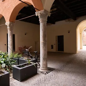 Mansarda Shakespeare - Car Parking Appartamento Ferrara